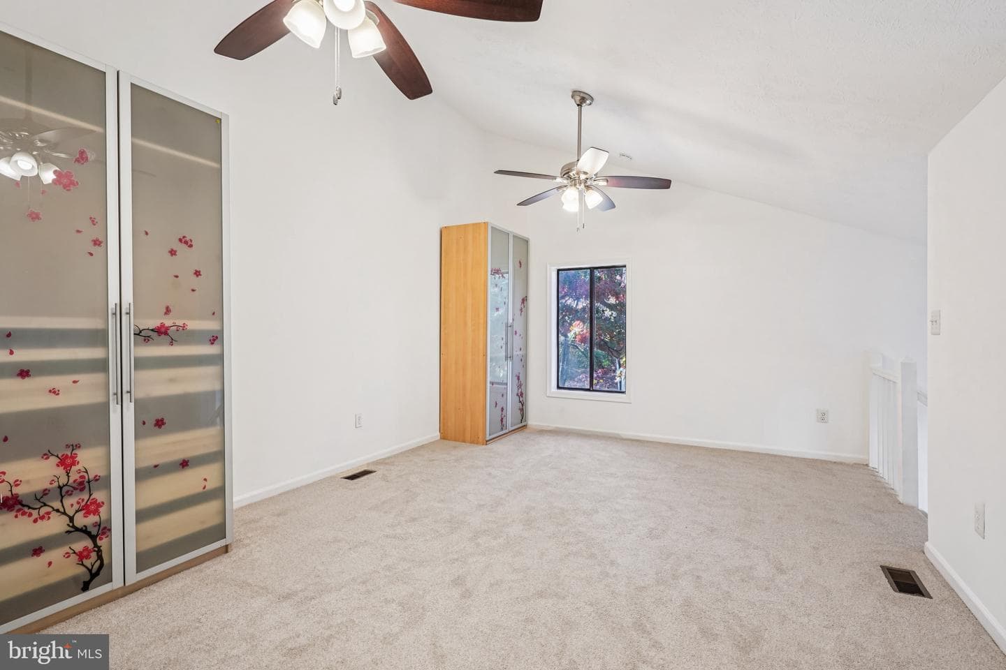 2203 Hunters Run Drive photo 18
