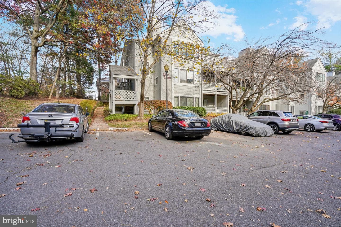 2203 Hunters Run Drive photo 30