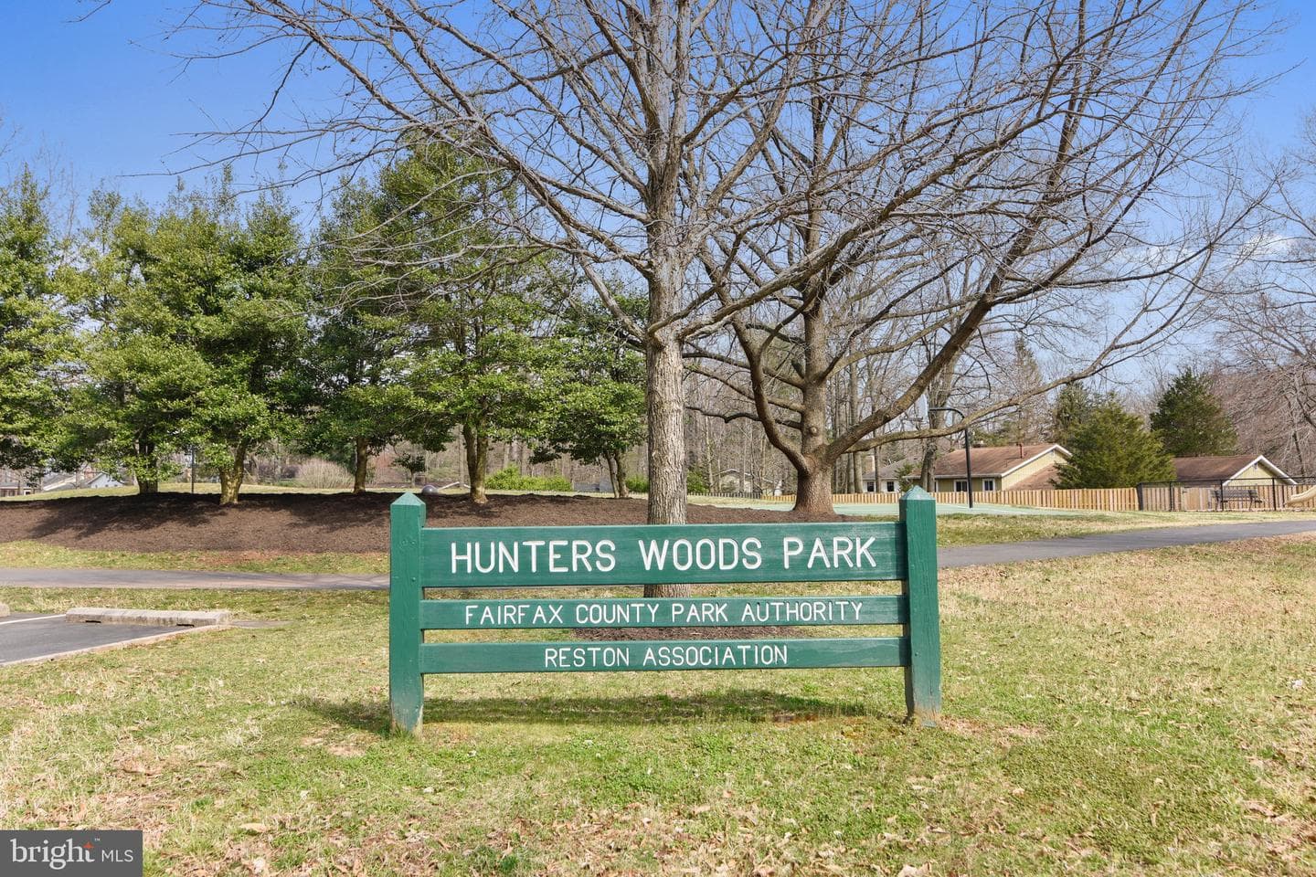 2203 Hunters Run Drive photo 48