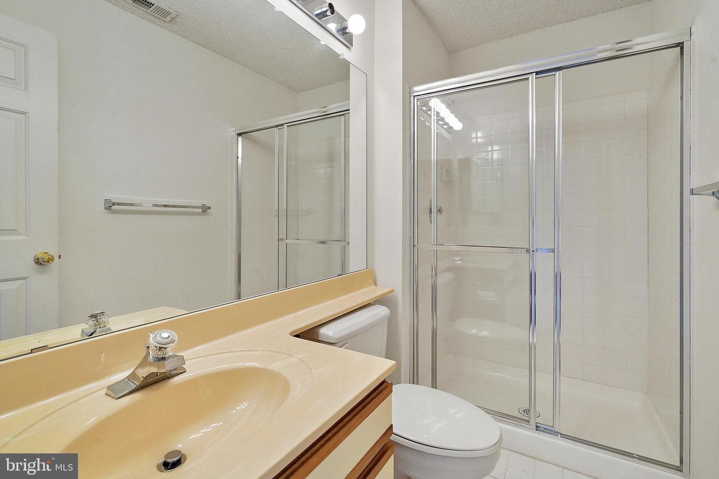 12100 Green Leaf Court #301 photo 12