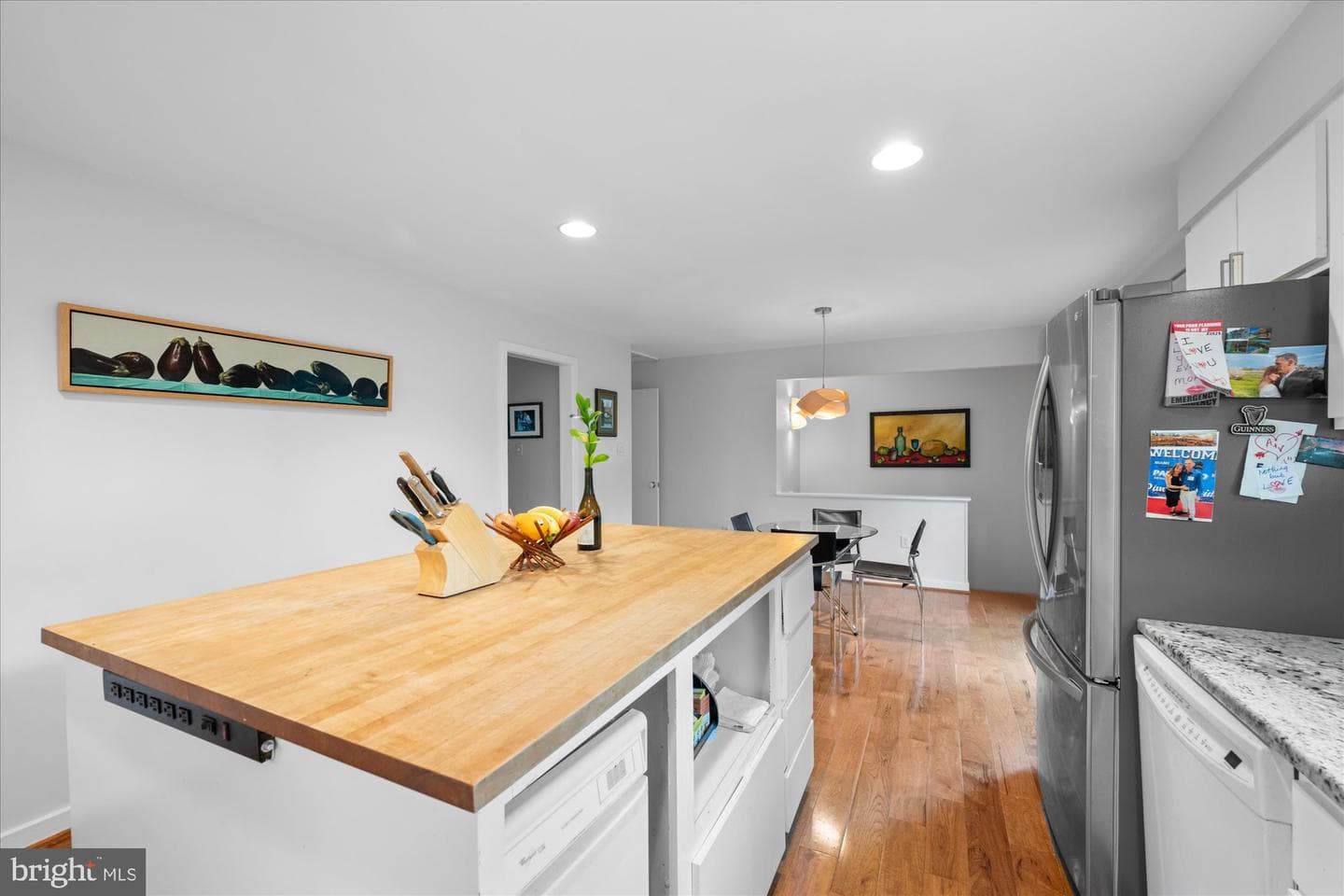 6952 Duncraig Court photo 24