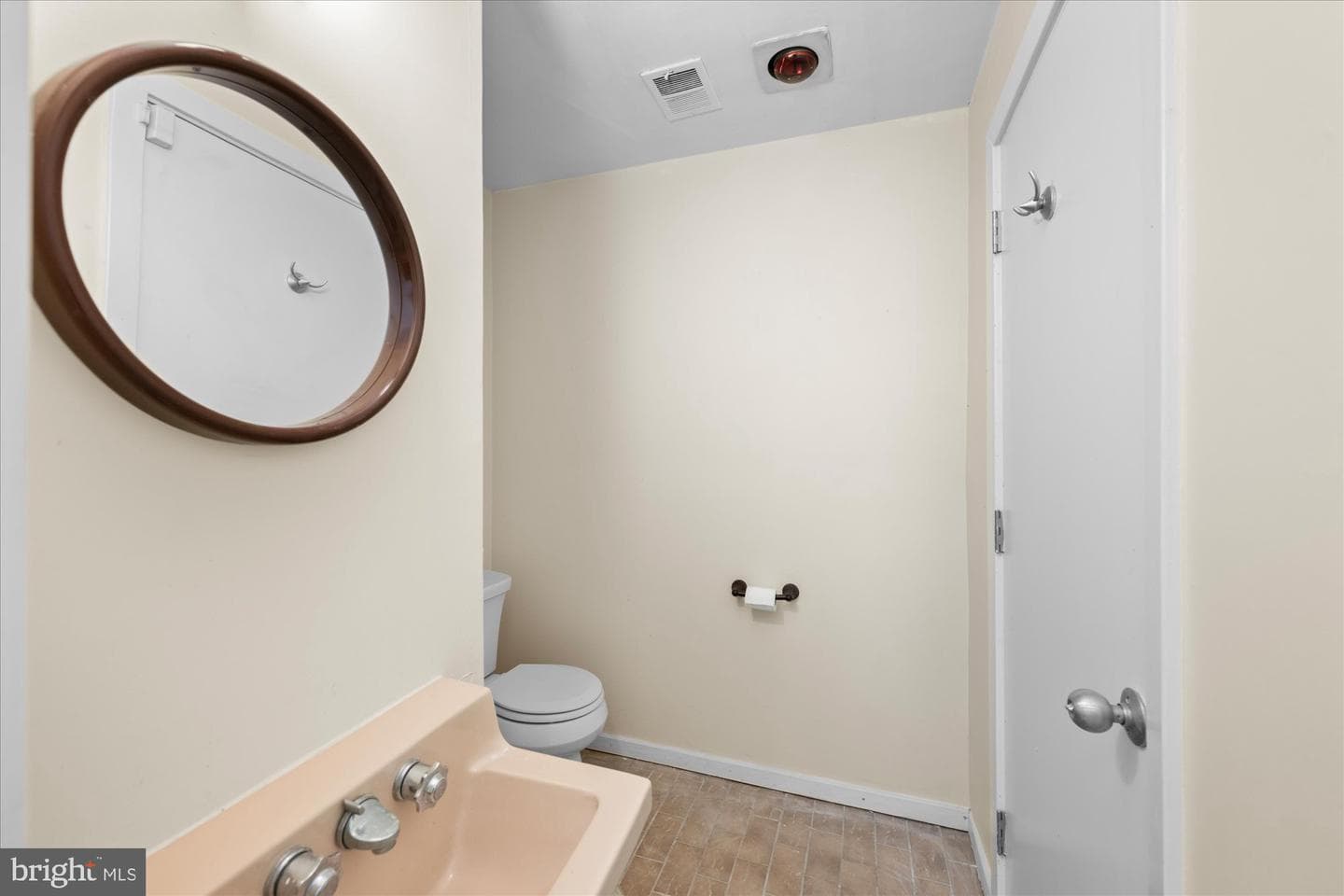 6952 Duncraig Court photo 52