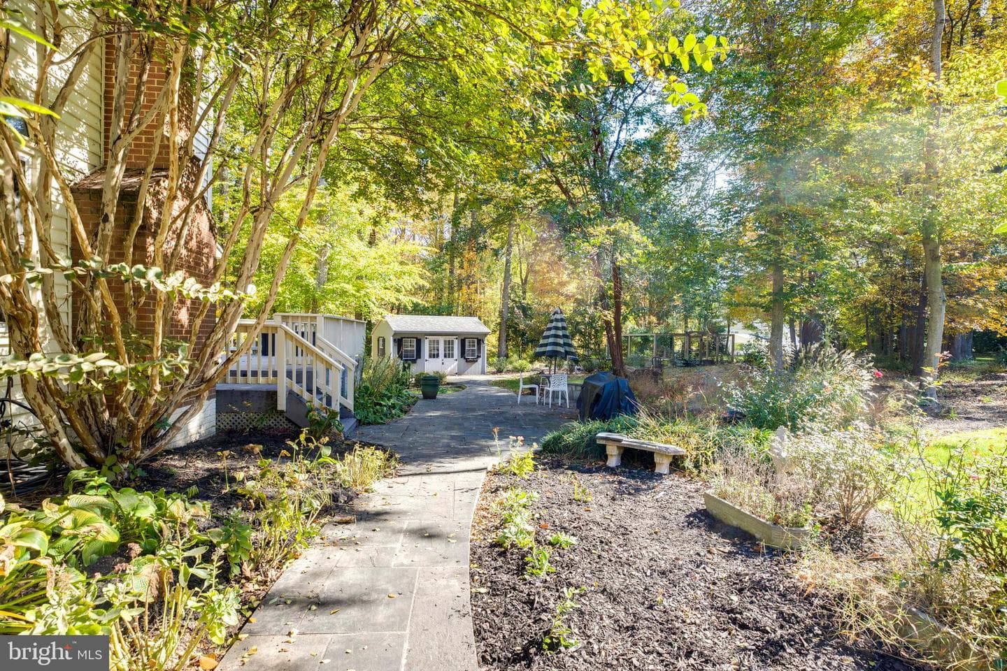 6305 Barsky Court photo 4