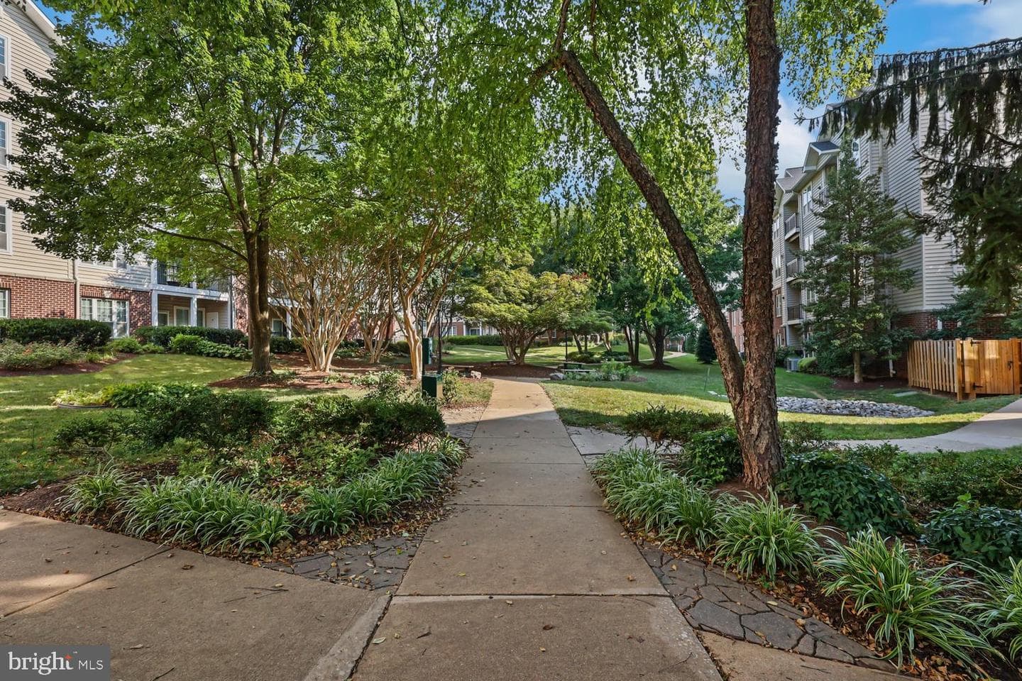 1570 Spring Gate Drive #7213 photo 33