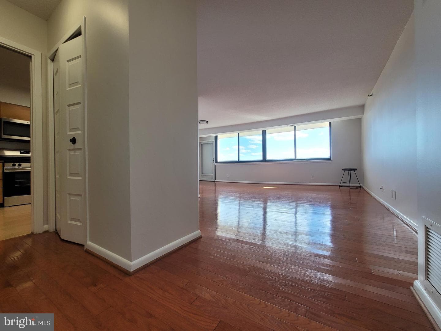 5501 Seminary Road #1107s photo 8