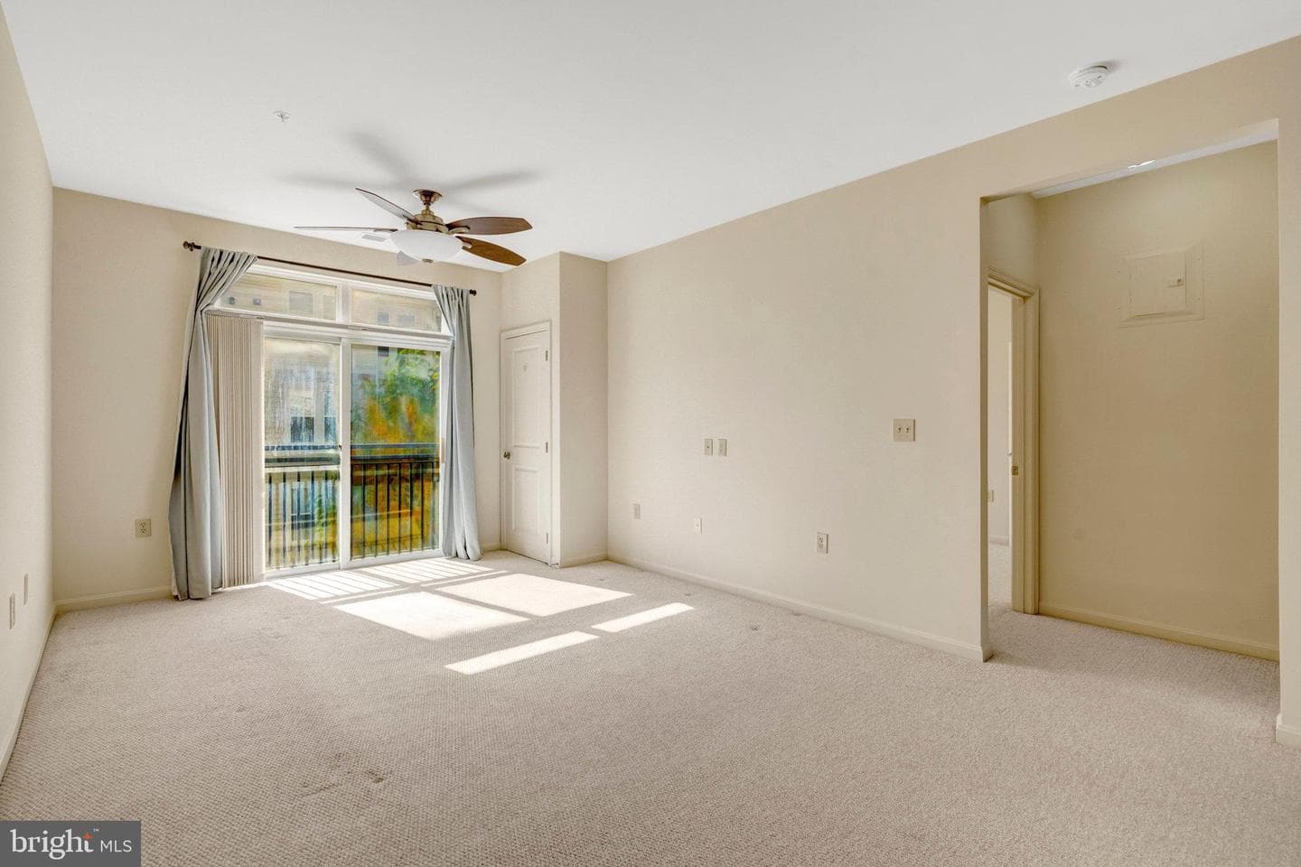 2665 Prosperity Avenue #345 photo 9