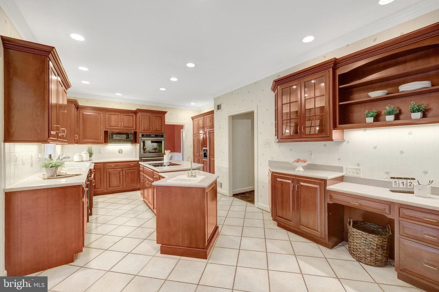 10100 Walker Lake Drive photo 28
