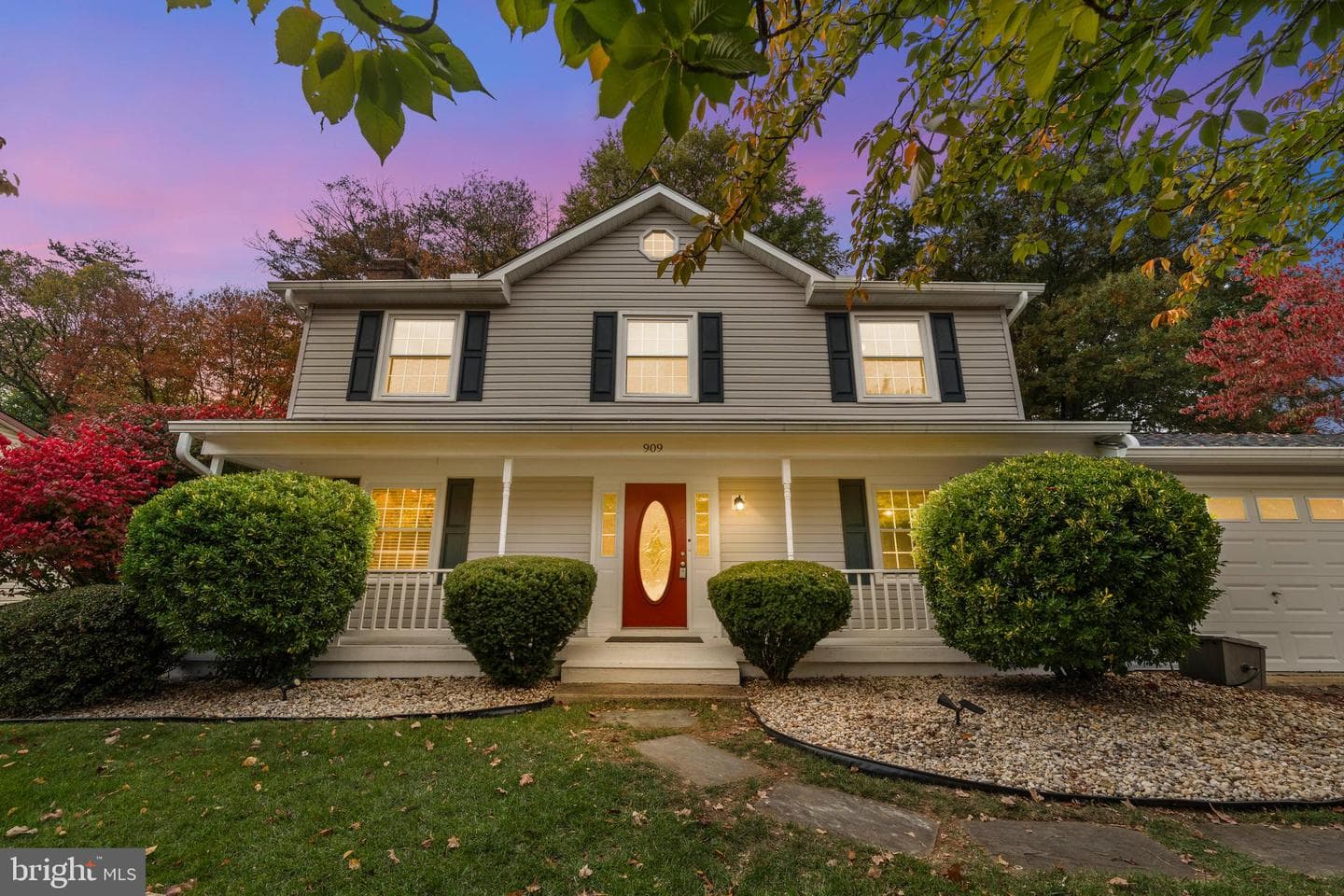 909 Ashburn Street photo 2