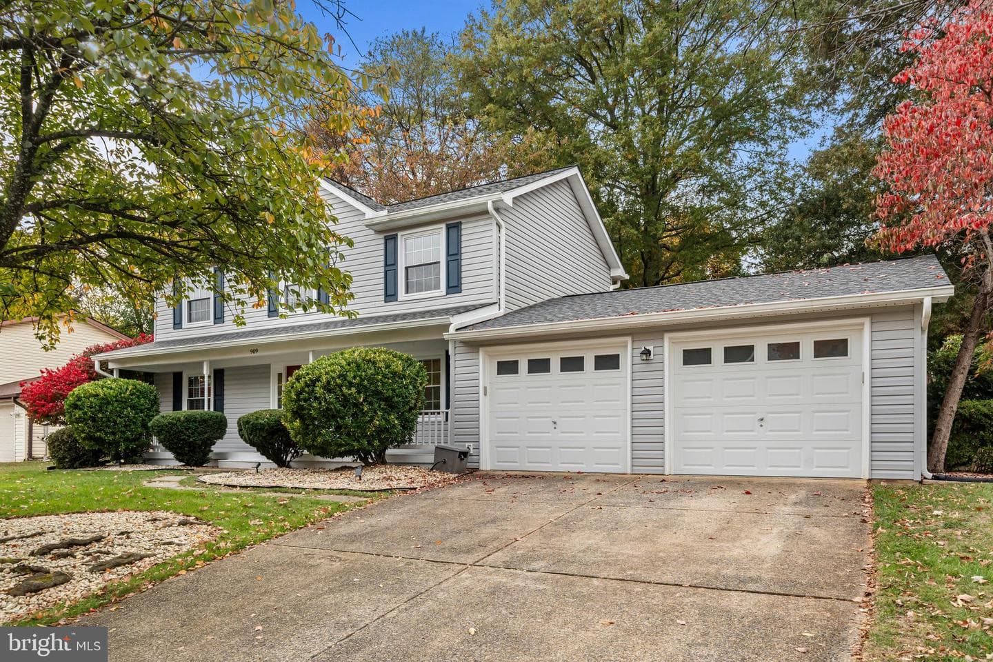 909 Ashburn Street photo 4