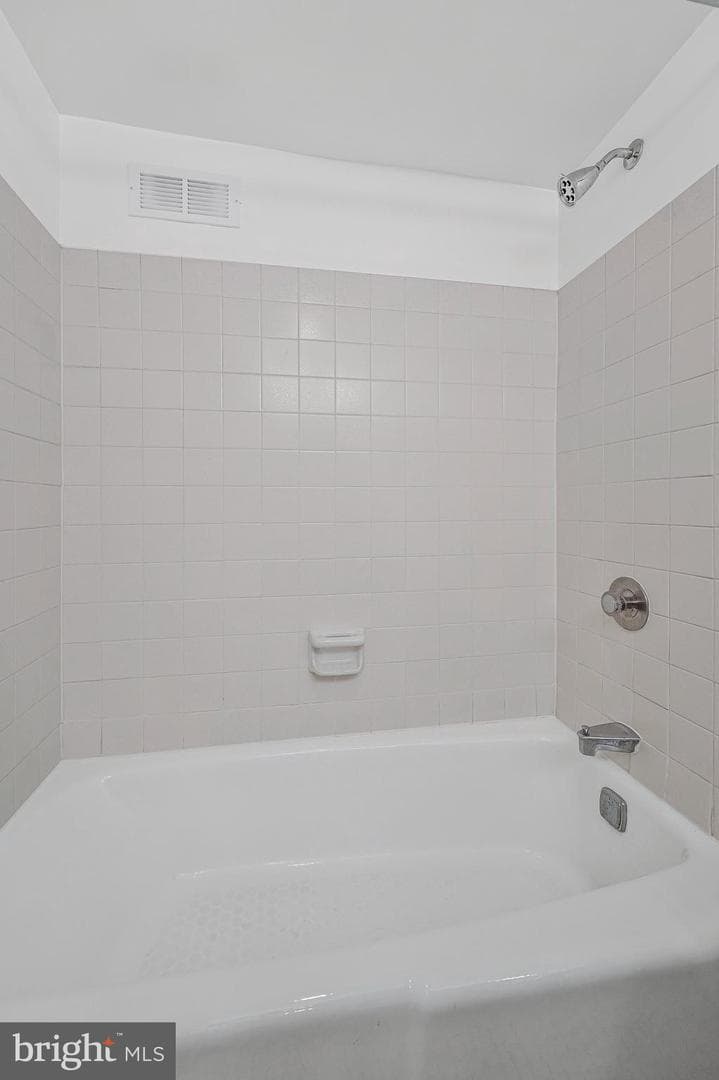 2300 Pimmit Drive #919 photo 17