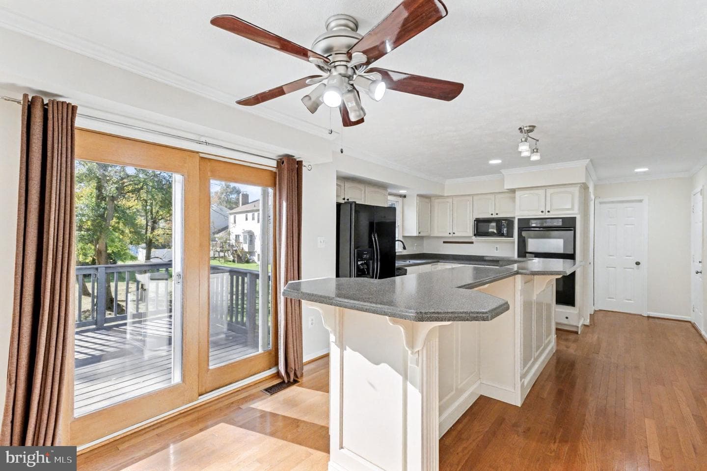 5503 Teak Court photo 6
