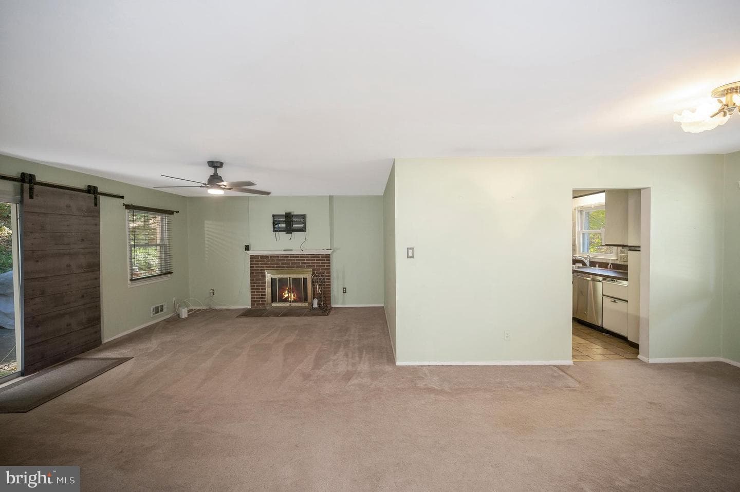 6507 Byron Avenue photo 18