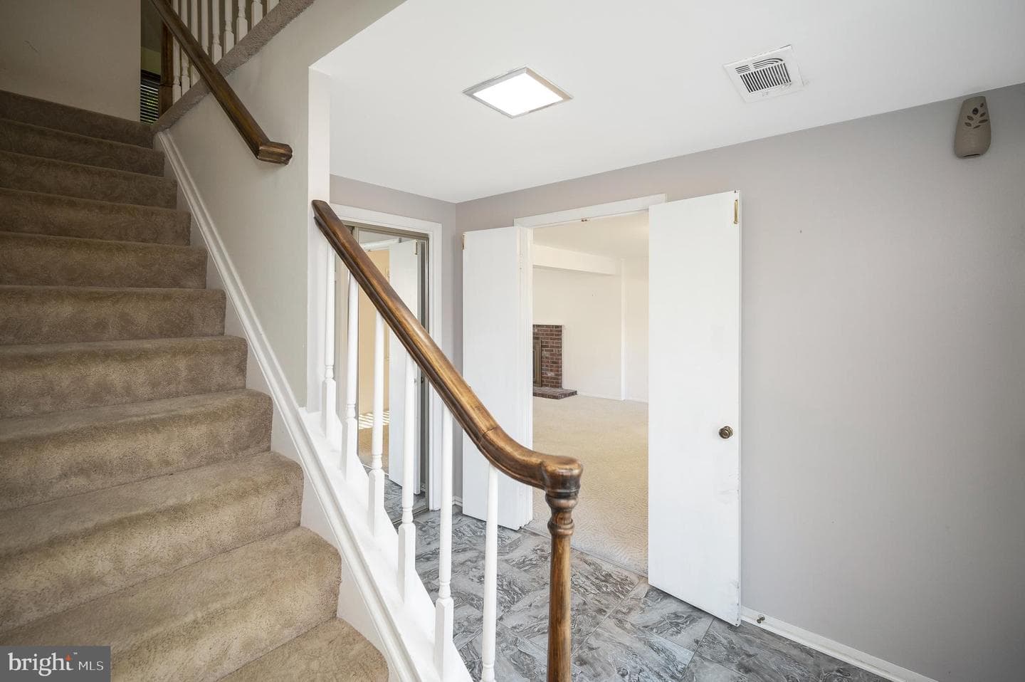 6507 Byron Avenue photo 7