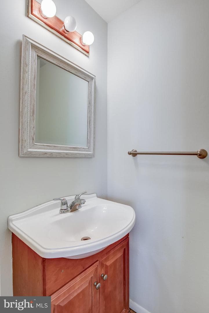 12801 Point Pleasant Drive photo 12