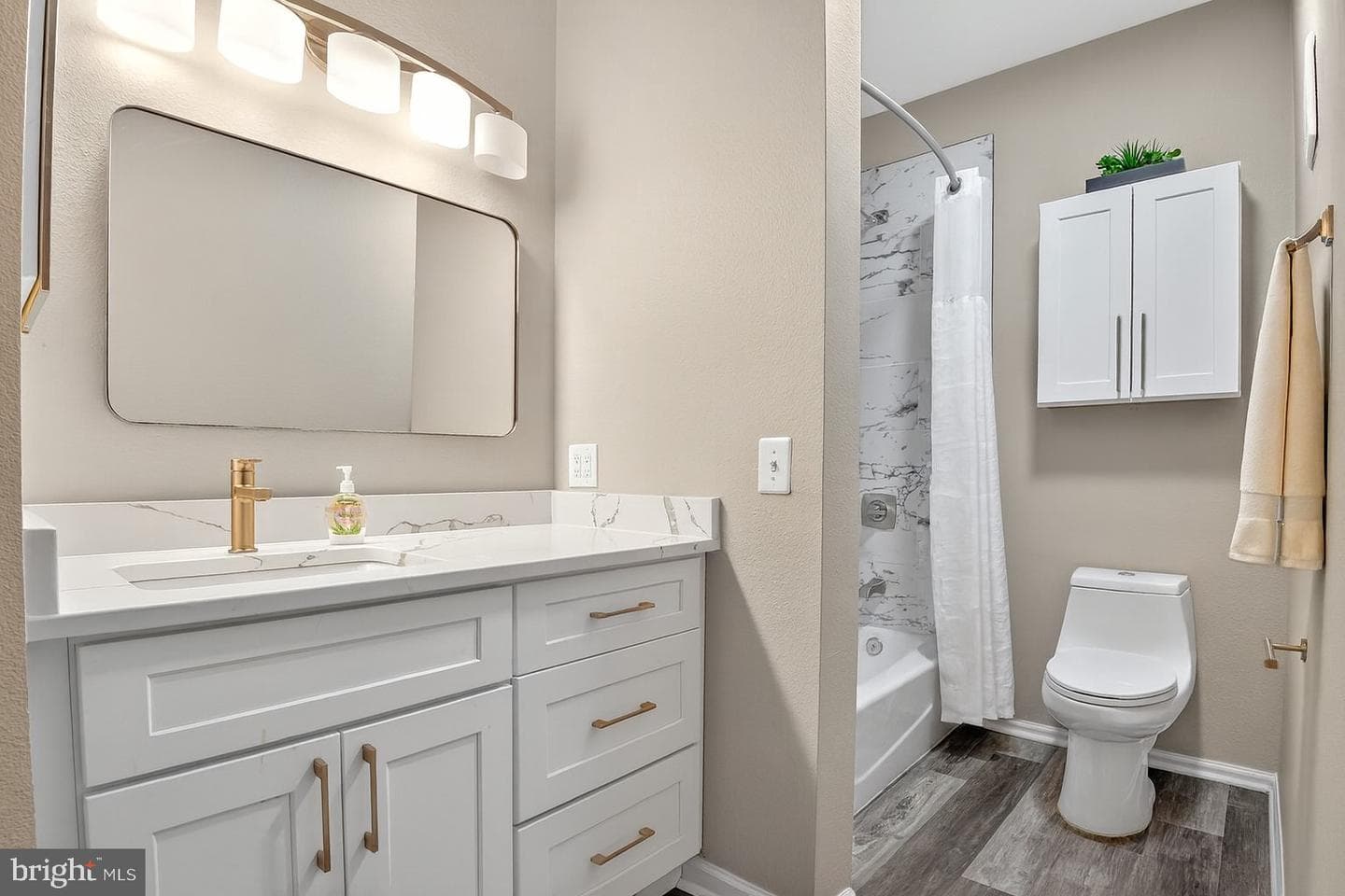1580 Spring Gate Drive #4204 photo 12