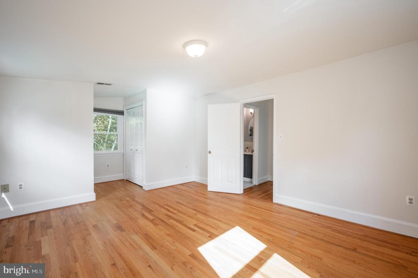 6329 Nicholson Street photo 24