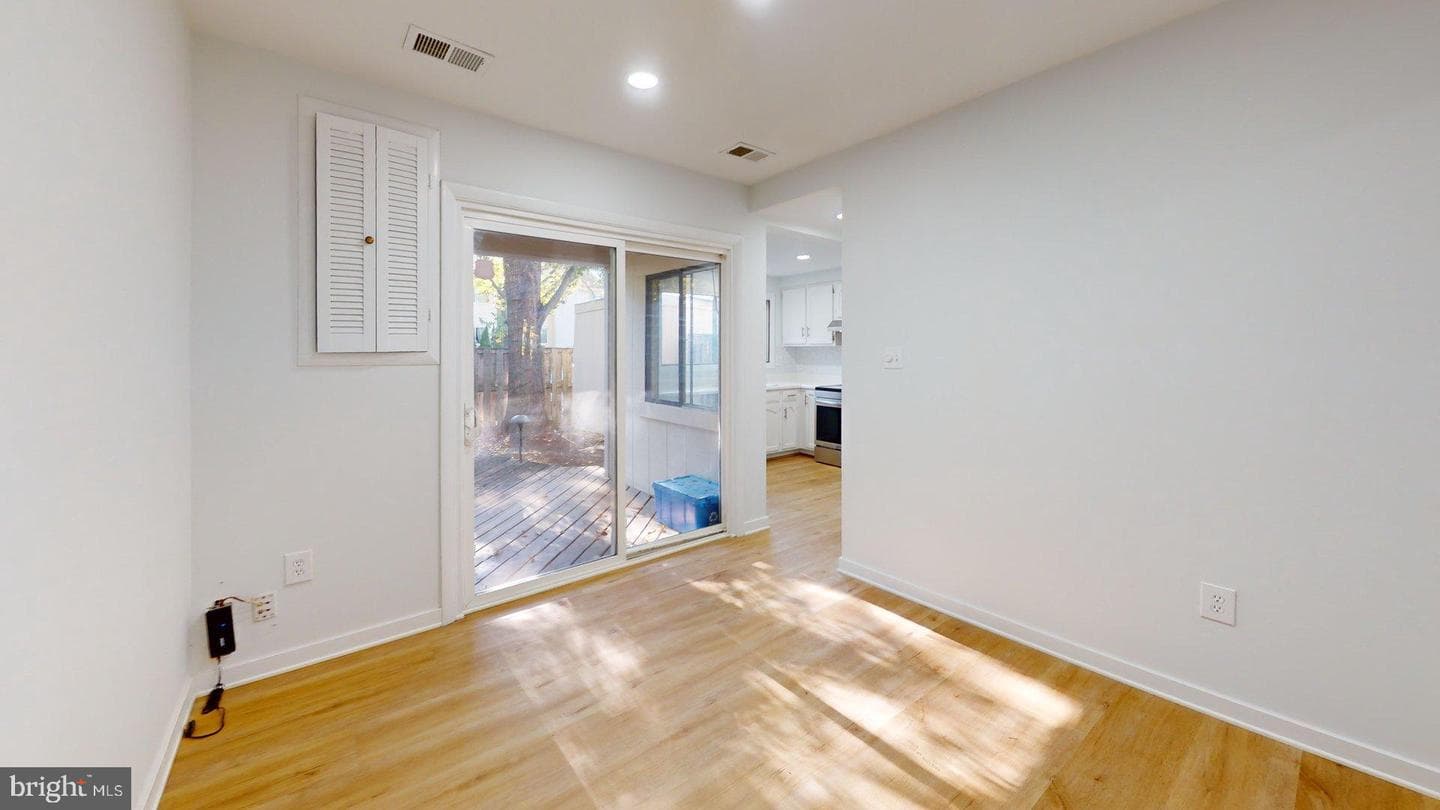 13366 Hungerford Place photo 10