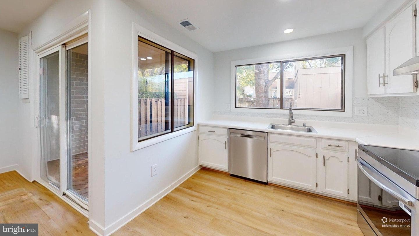 13366 Hungerford Place photo 16