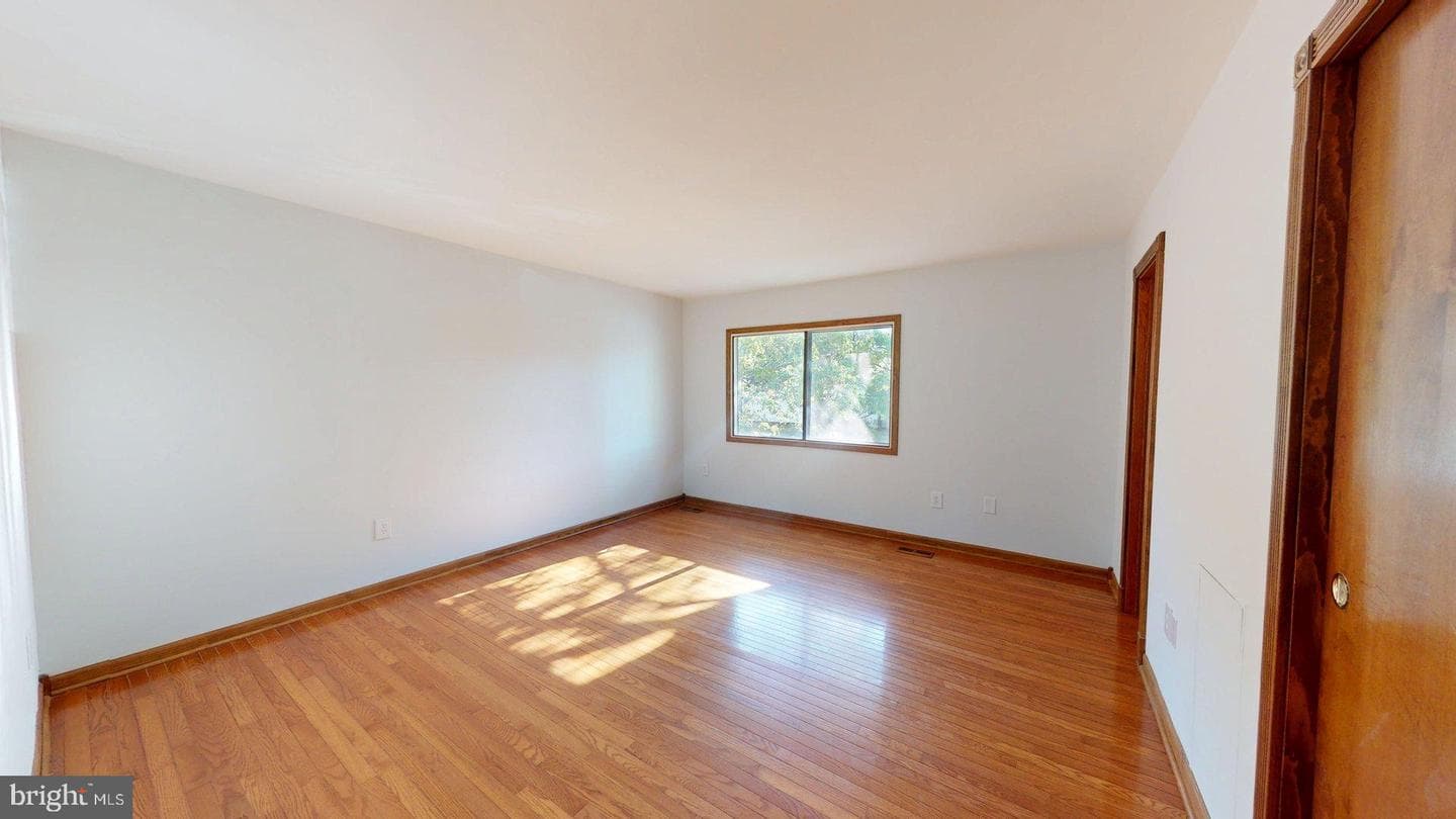 13366 Hungerford Place photo 24