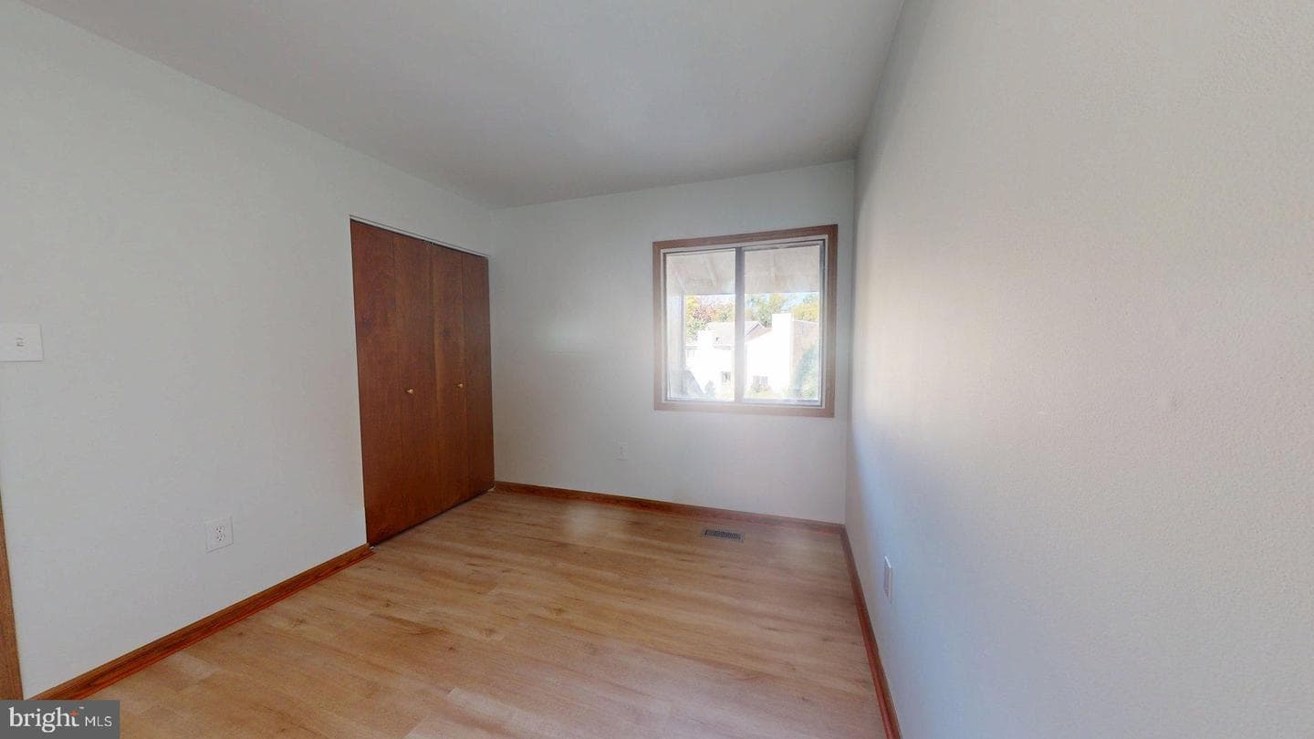 13366 Hungerford Place photo 33