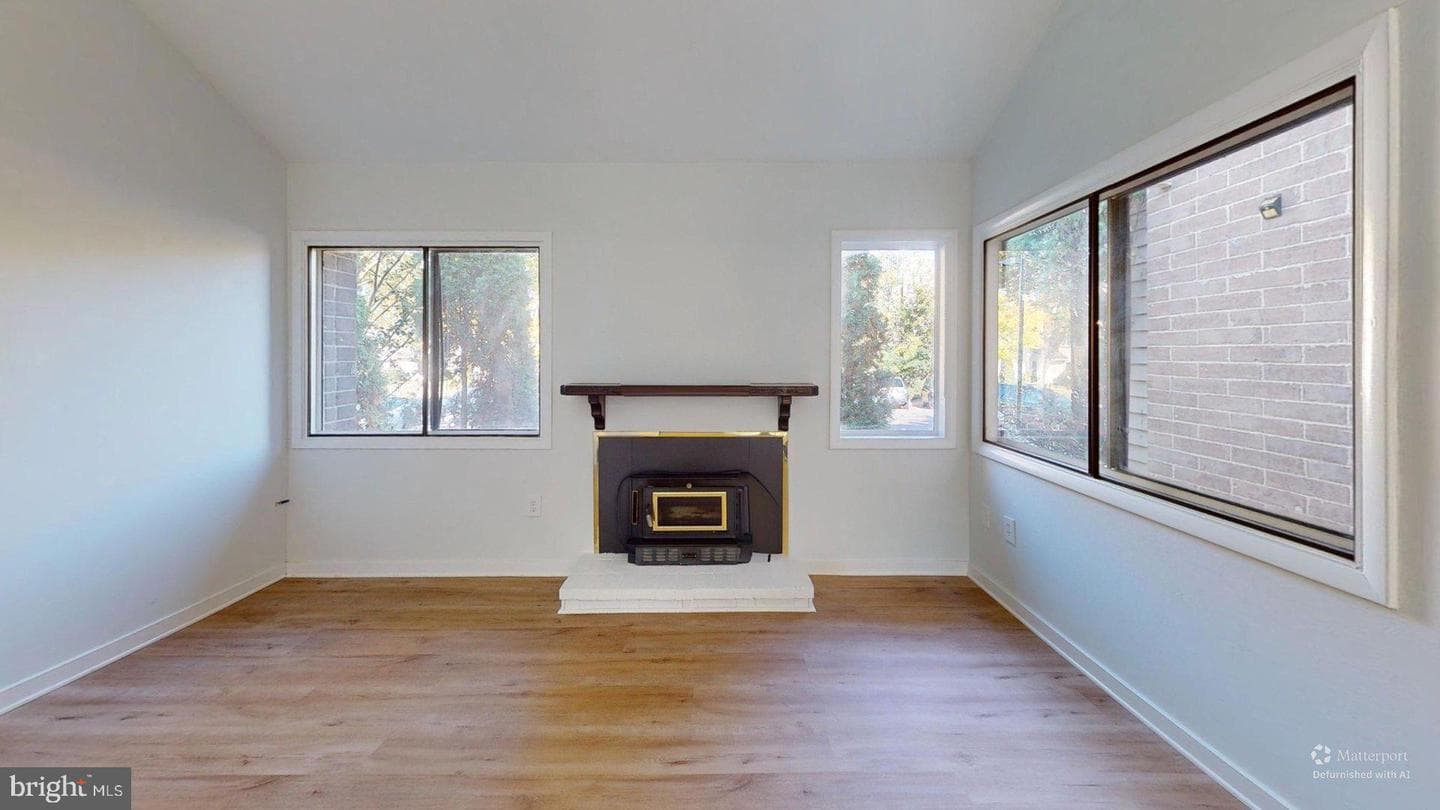 13366 Hungerford Place photo 5