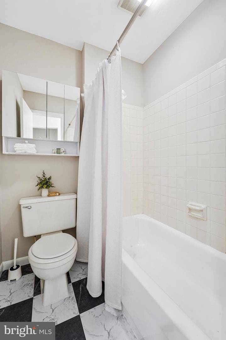 5778 Rexford Court #5778b photo 14