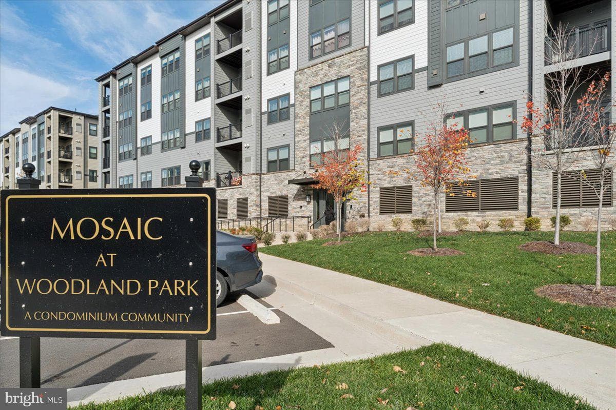 12850 Mosaic Park Way #2-A photo 40