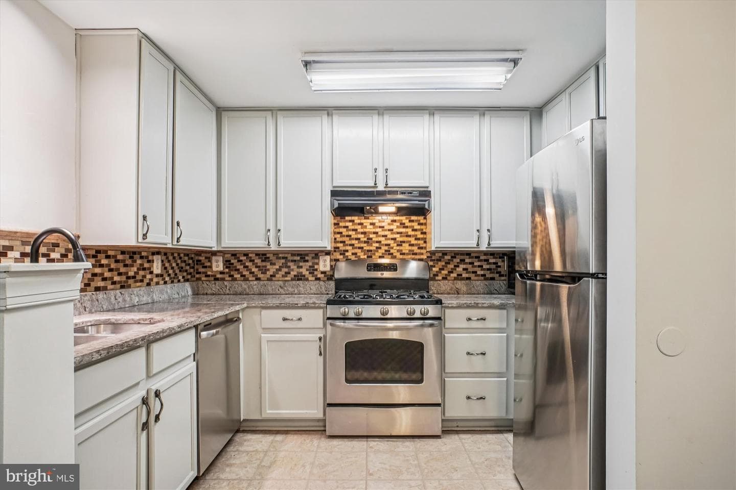 8085 Gatehouse Road #4 photo 14