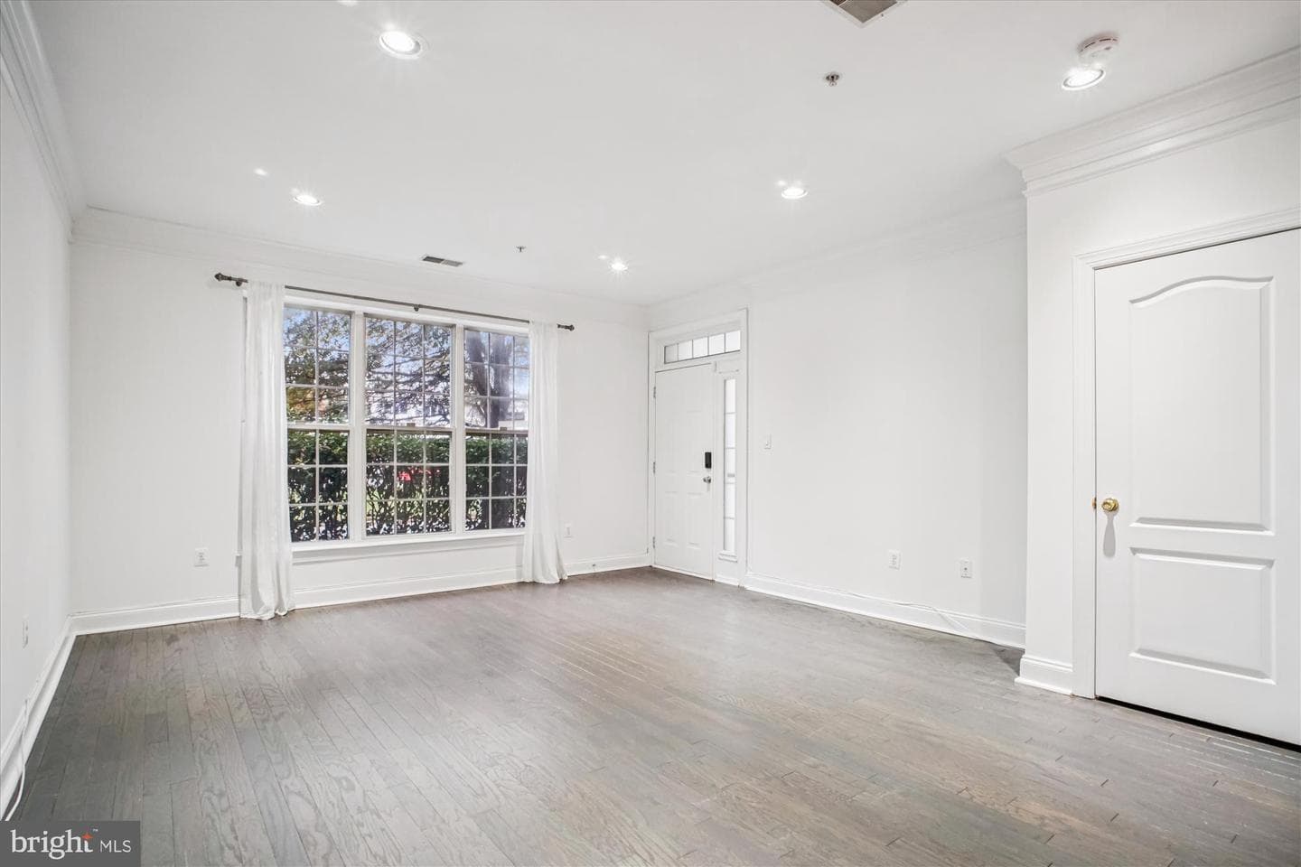 8085 Gatehouse Road #4 photo 6