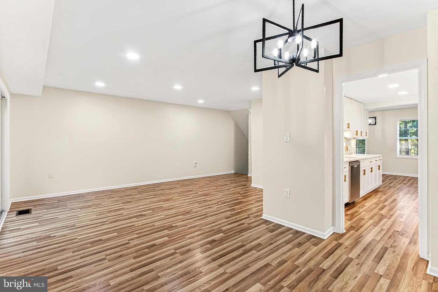 5848 Kara Place photo 18