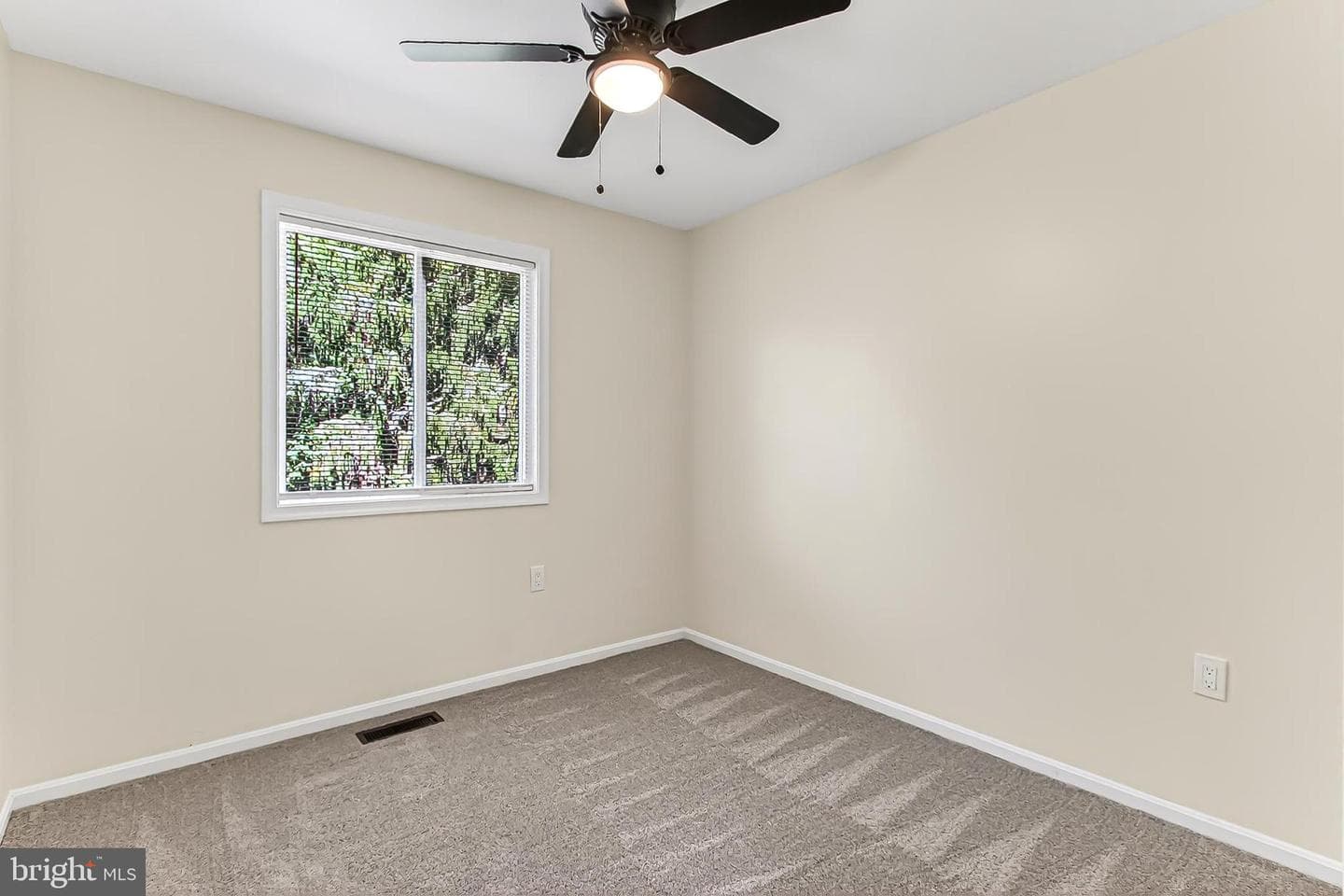 5848 Kara Place photo 28