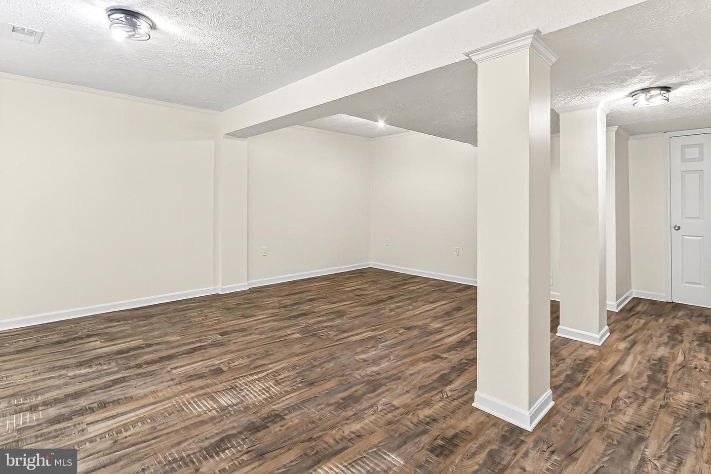 5848 Kara Place photo 35