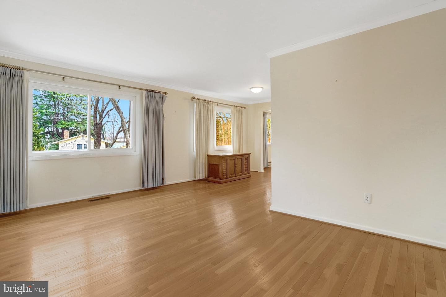 6009 Jennings Lane photo 45