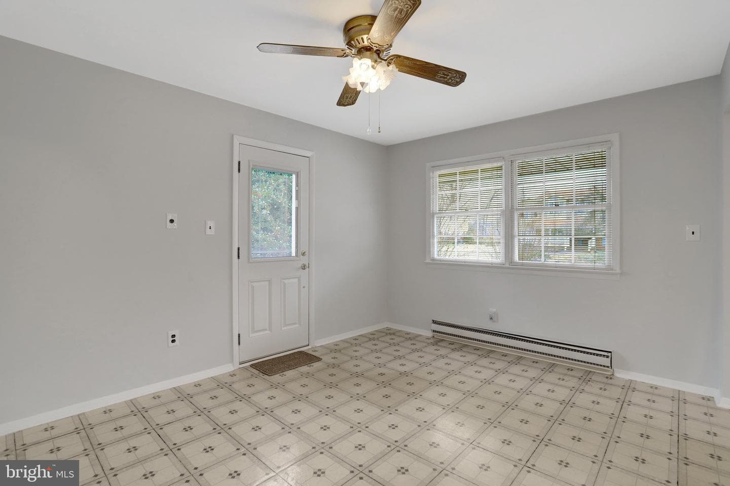 6009 Jennings Lane photo 57