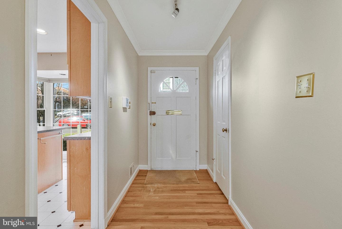 6604 McLean Court photo 4