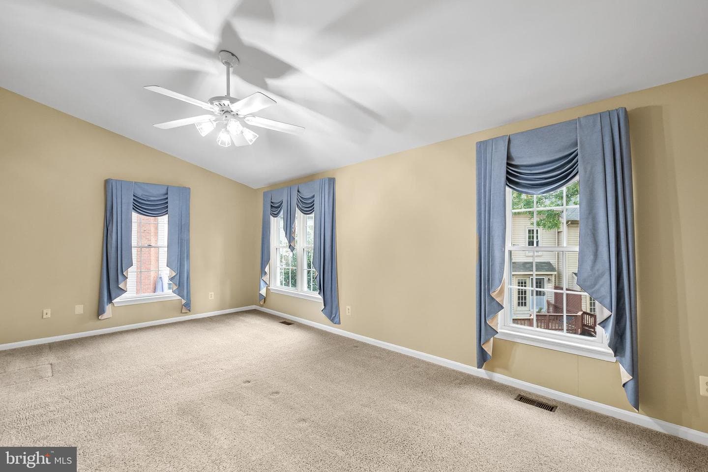 8019 Tanworth Court photo 26