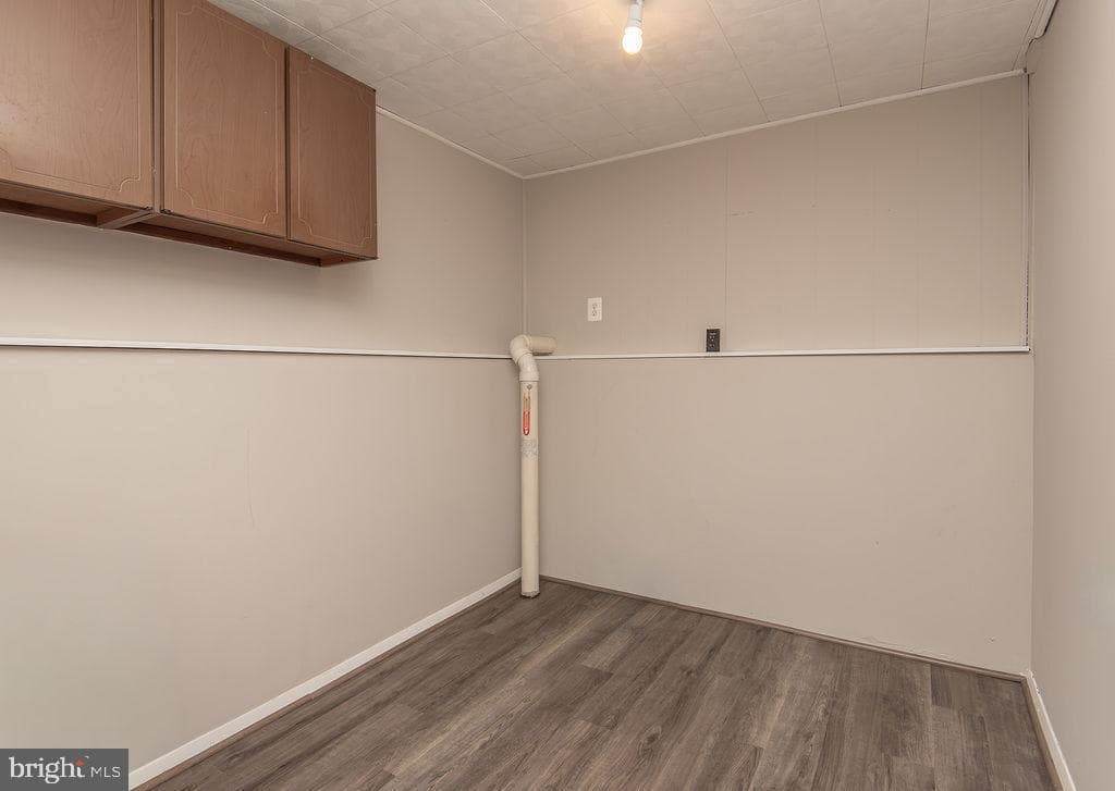 811 Fall Place photo 18