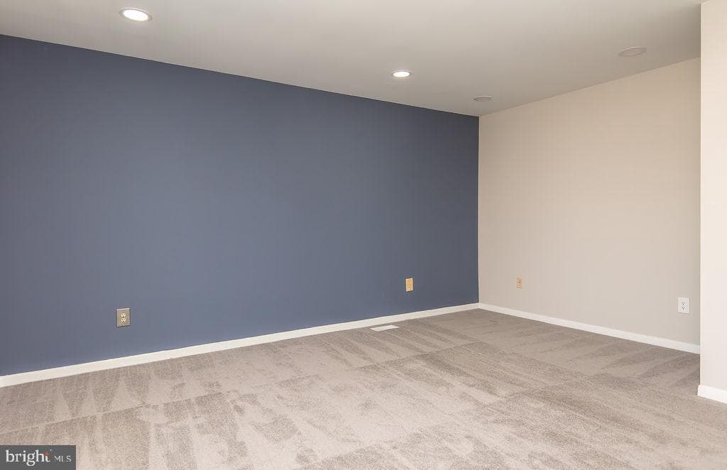 811 Fall Place photo 7