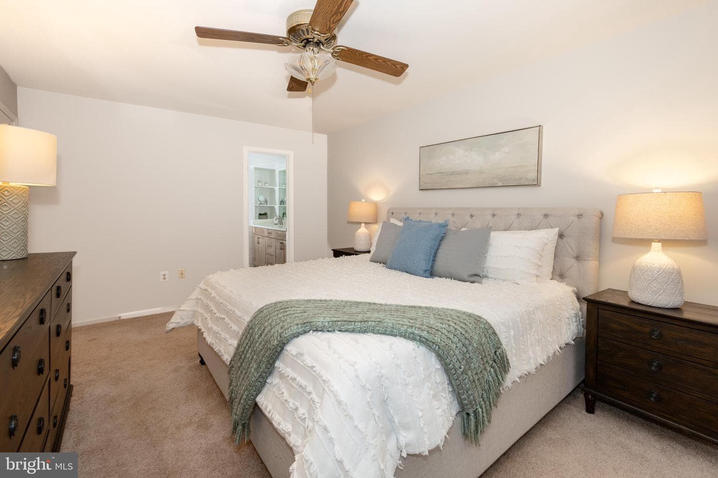 9596 Oakington Drive photo 23