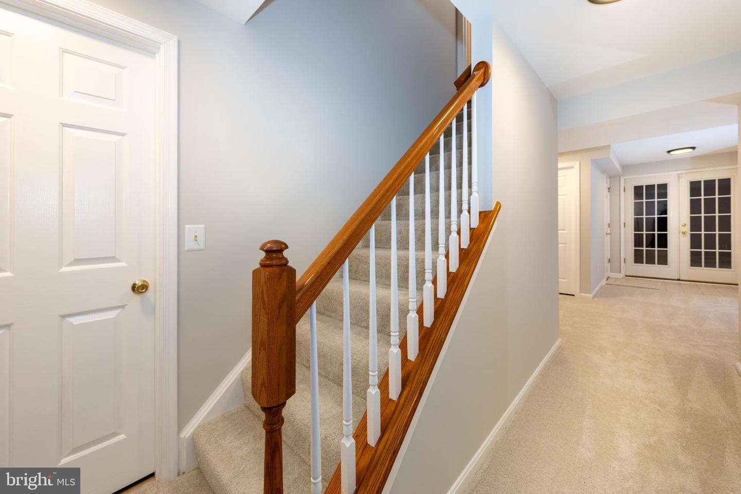 9596 Oakington Drive photo 32