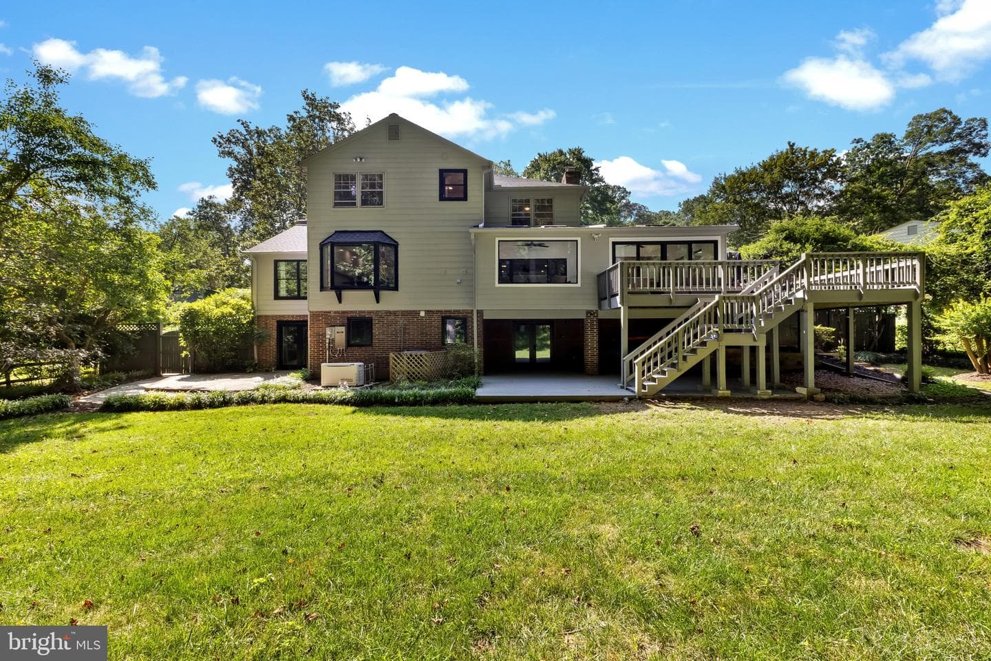8908 Lynnhurst Drive photo 62