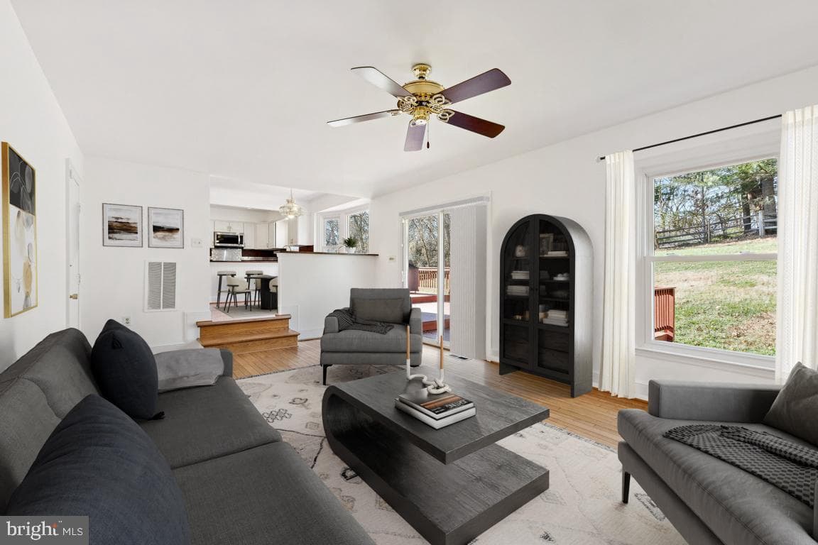 2724 Berryland Drive photo 12