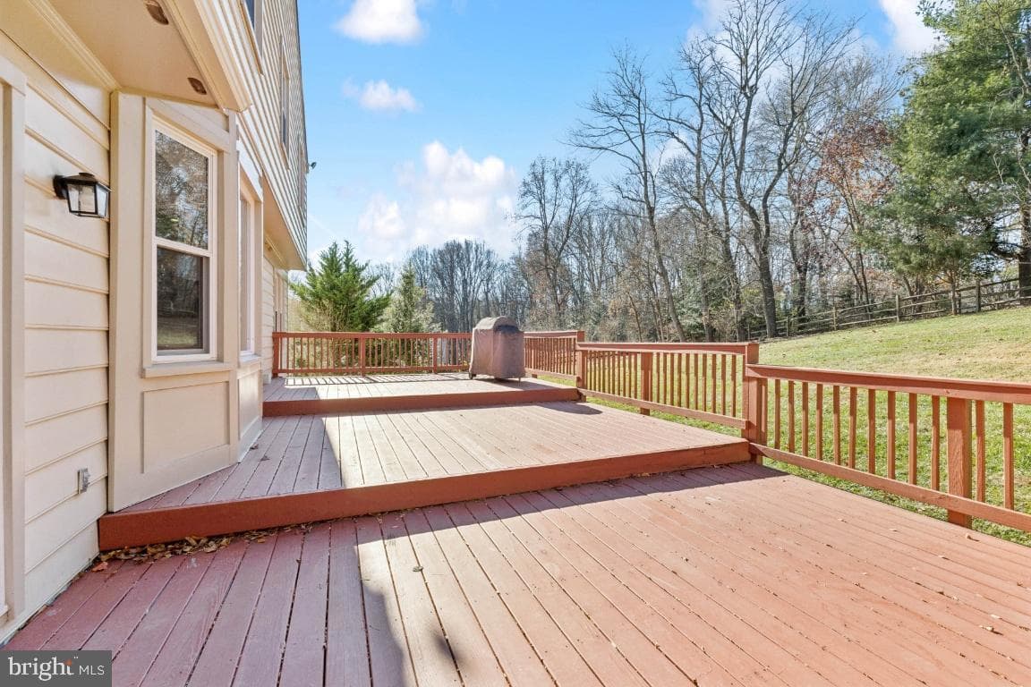 2724 Berryland Drive photo 35