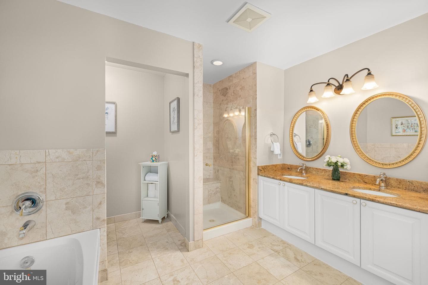 11776 Stratford House Place #907 photo 19