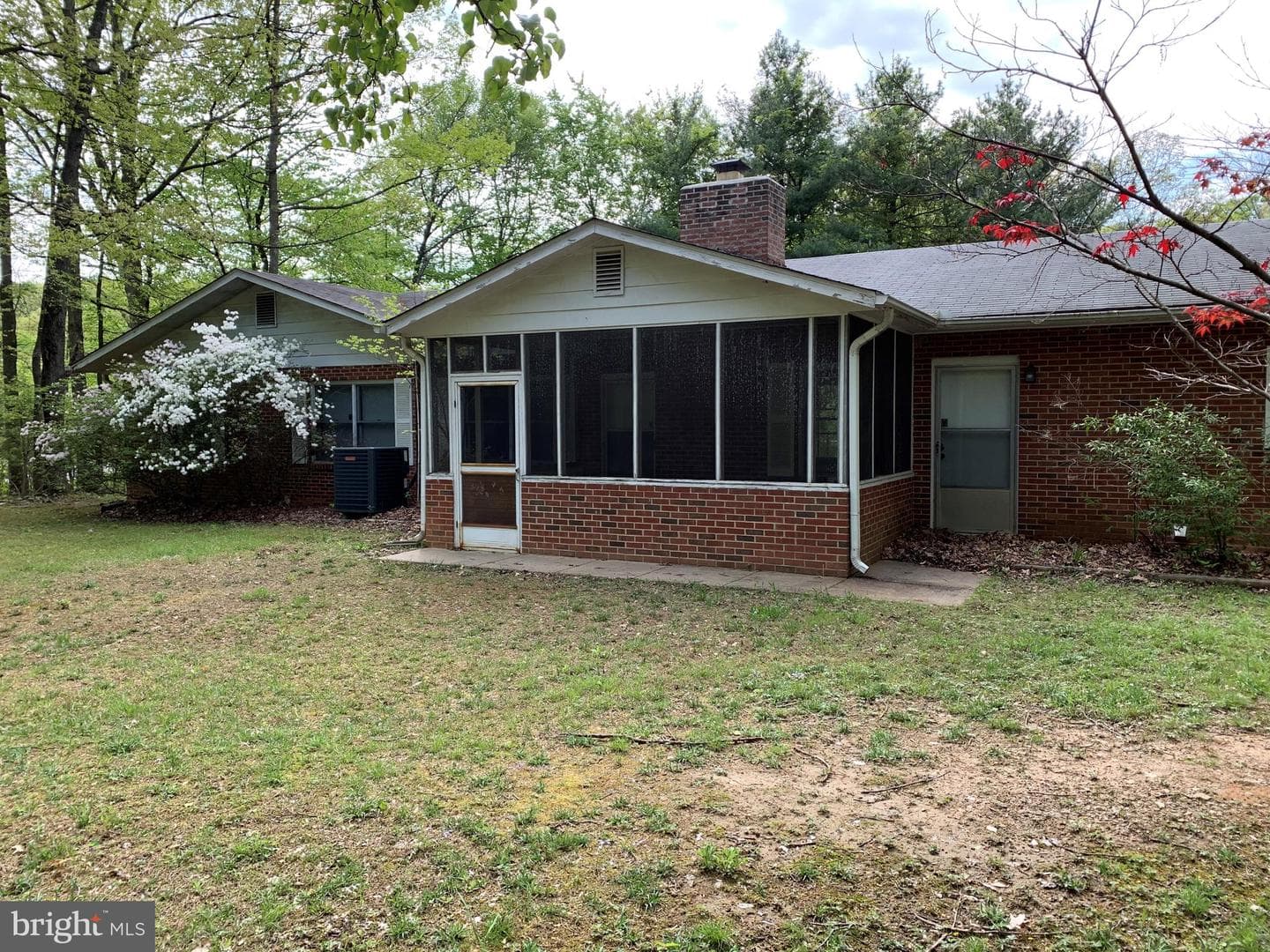 4515 Shirley Gate Road photo 2