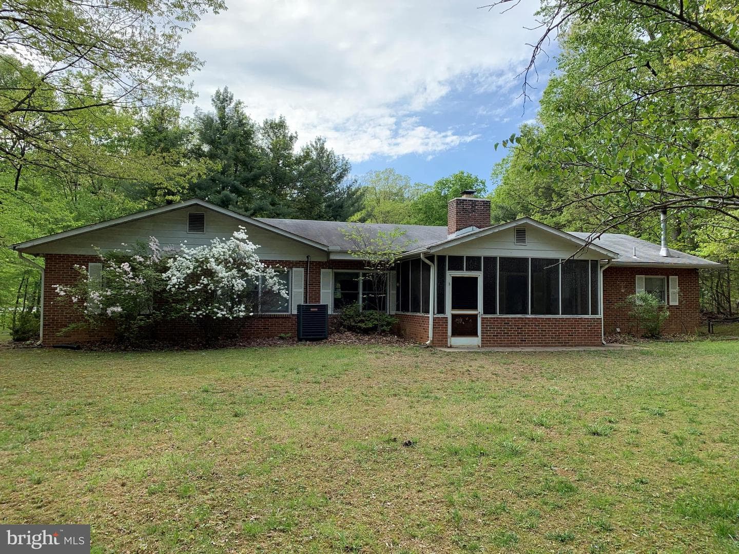 4515 Shirley Gate Road photo 4