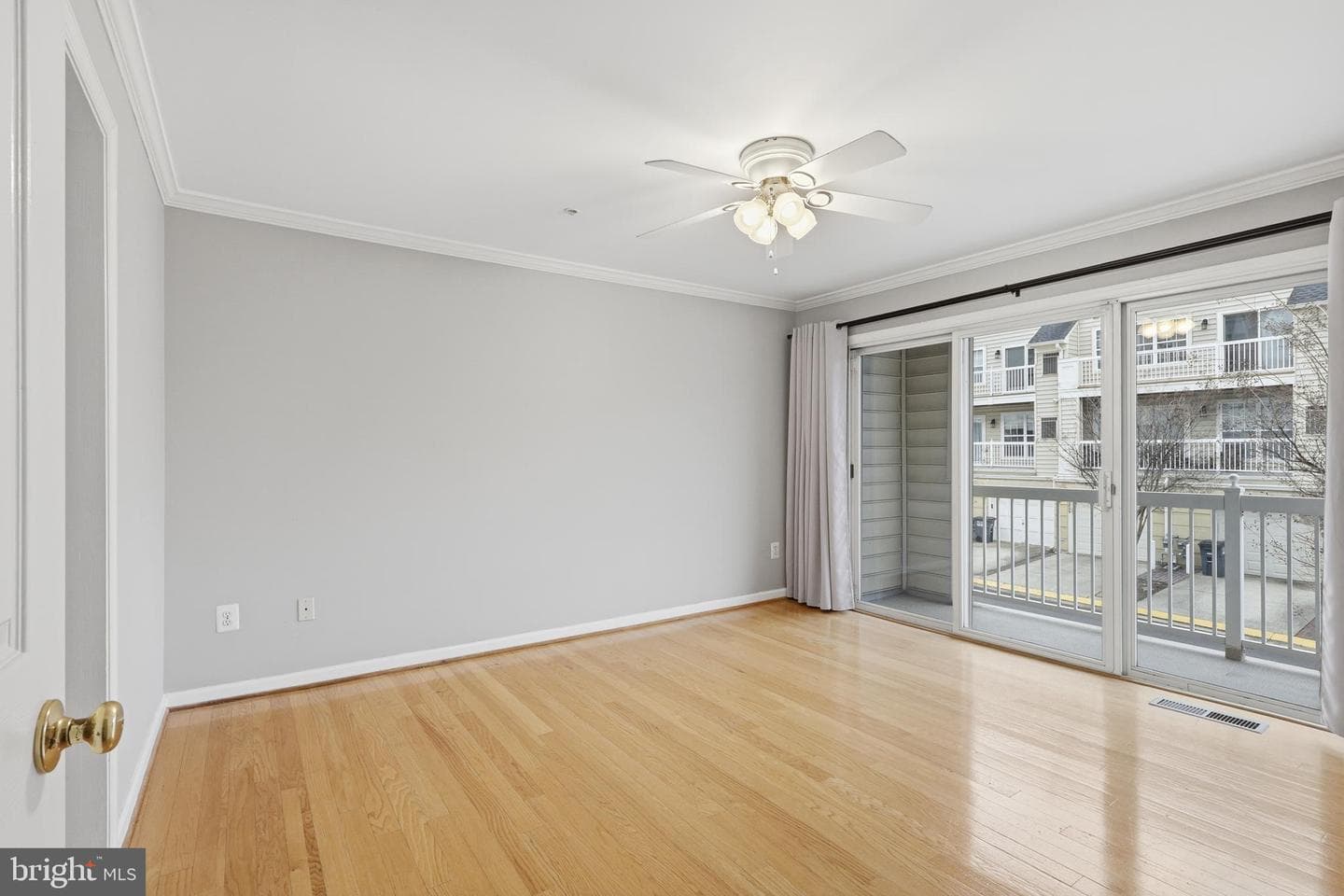 1934 Crescent Park Drive #28-A photo 15
