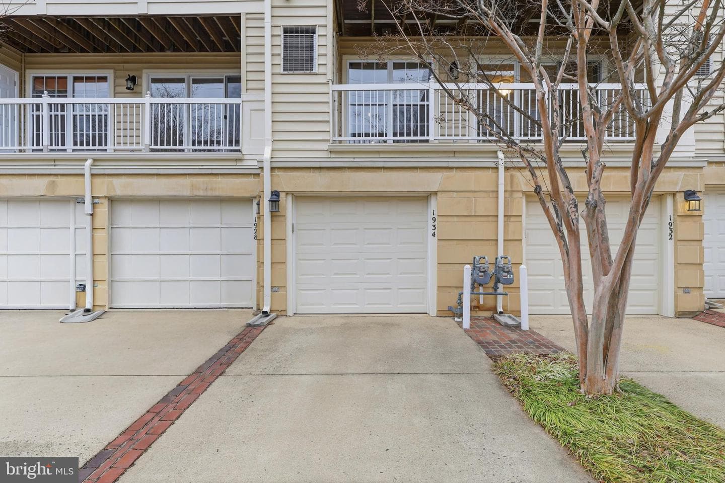 1934 Crescent Park Drive #28-A photo 24