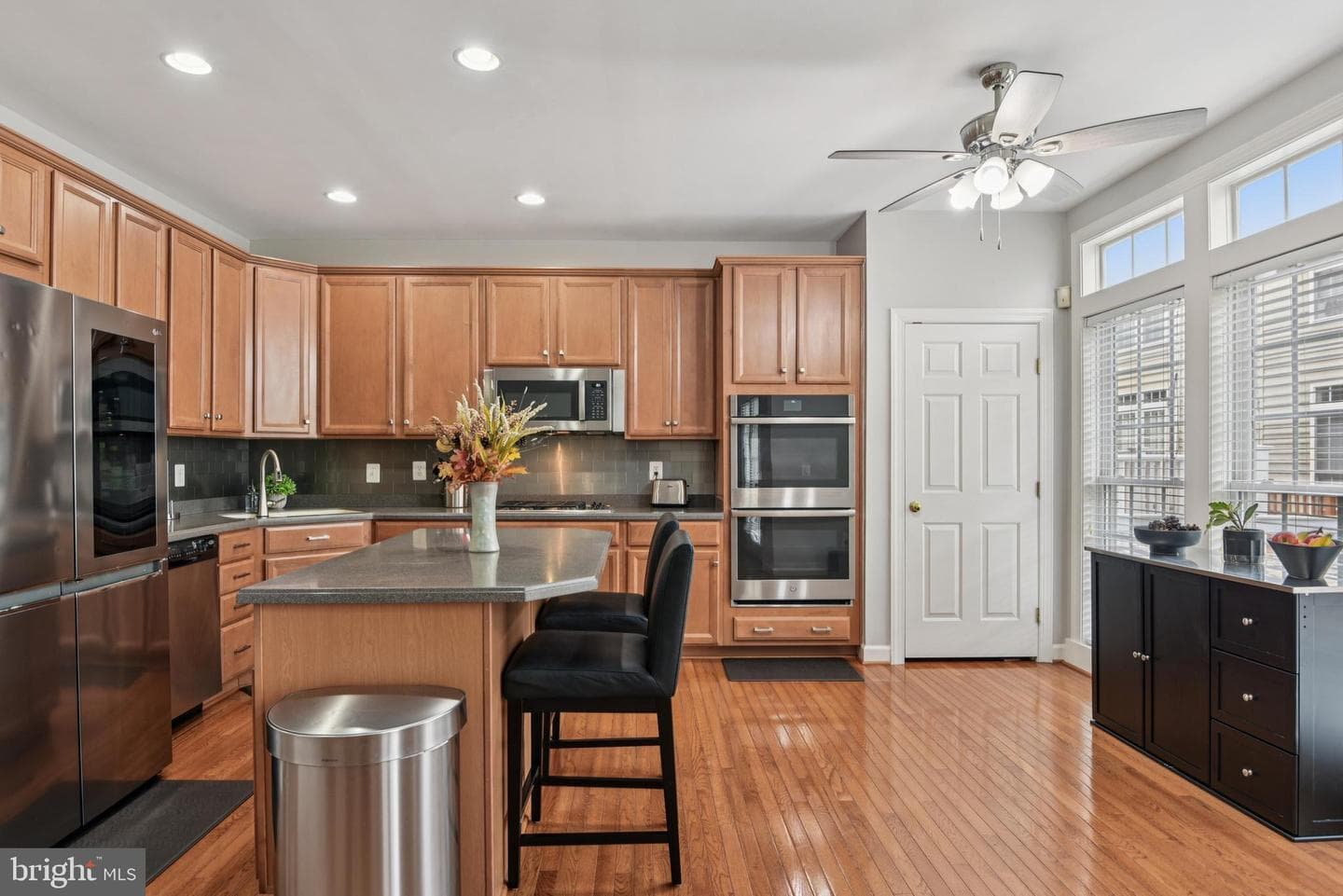 8408 Chaucer House Court photo 18