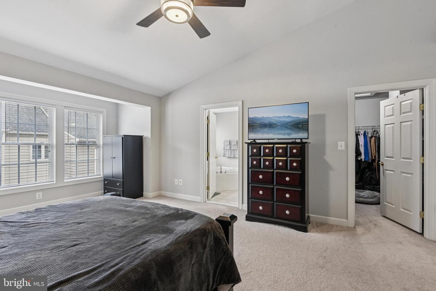 8408 Chaucer House Court photo 33